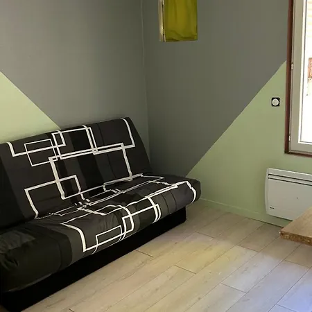 Maison De A 3 Kilometre Du Centre De Cognac , Jacuzzi Privee Et Disponible Sur Place *