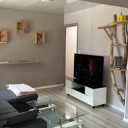 Maison De A 3 Kilometre Du Centre De Cognac , Jacuzzi Privee Et Disponible Sur Place *