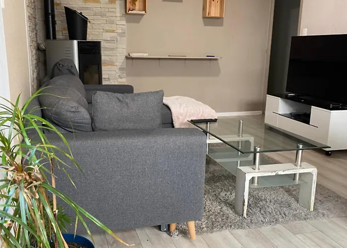Maison De A 3 Kilometre Du Centre De Cognac , Jacuzzi Privee Et Disponible Sur Place * Saint-Brice (Charente)